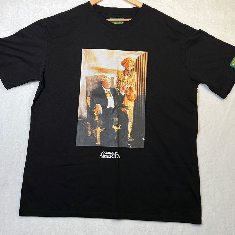 Nostalgic Coming to America T-shirt-Men 2XL‎